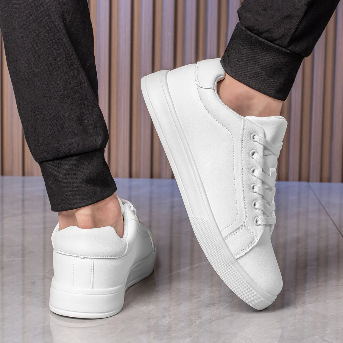 Men’s Casual Leather Low-Top Sneakers